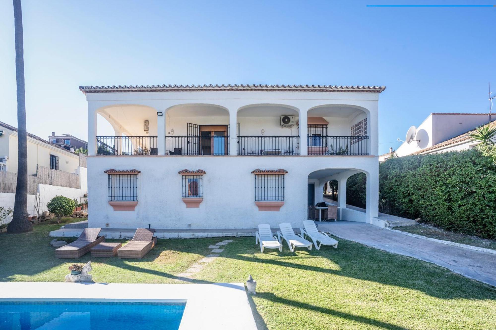 Beautiful 5 Bedroom Villa, Sea Views, Private Pool, Estepona Newly Refurbished Luaran gambar