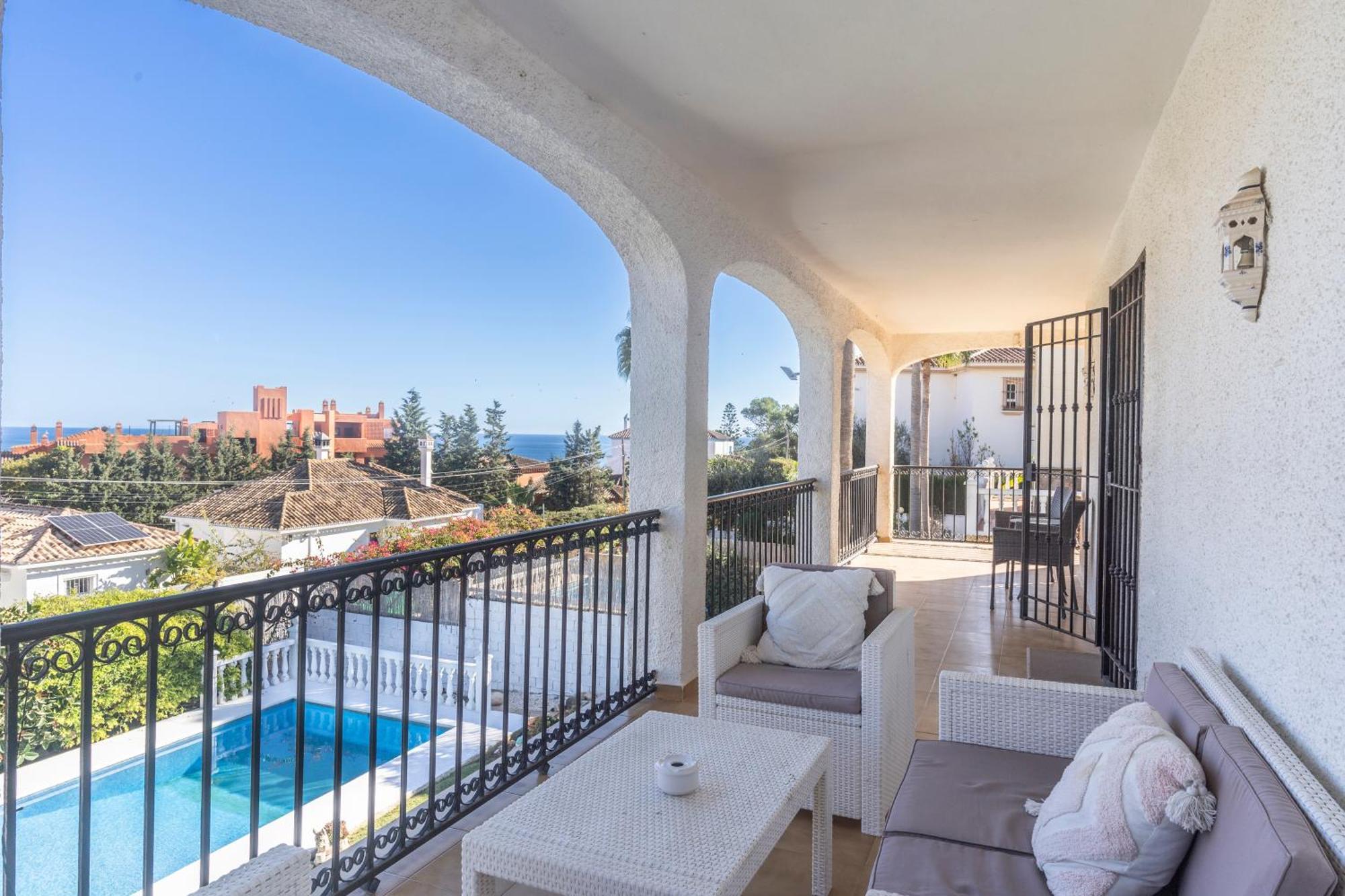 Beautiful 5 Bedroom Villa, Sea Views, Private Pool, Estepona Newly Refurbished Luaran gambar